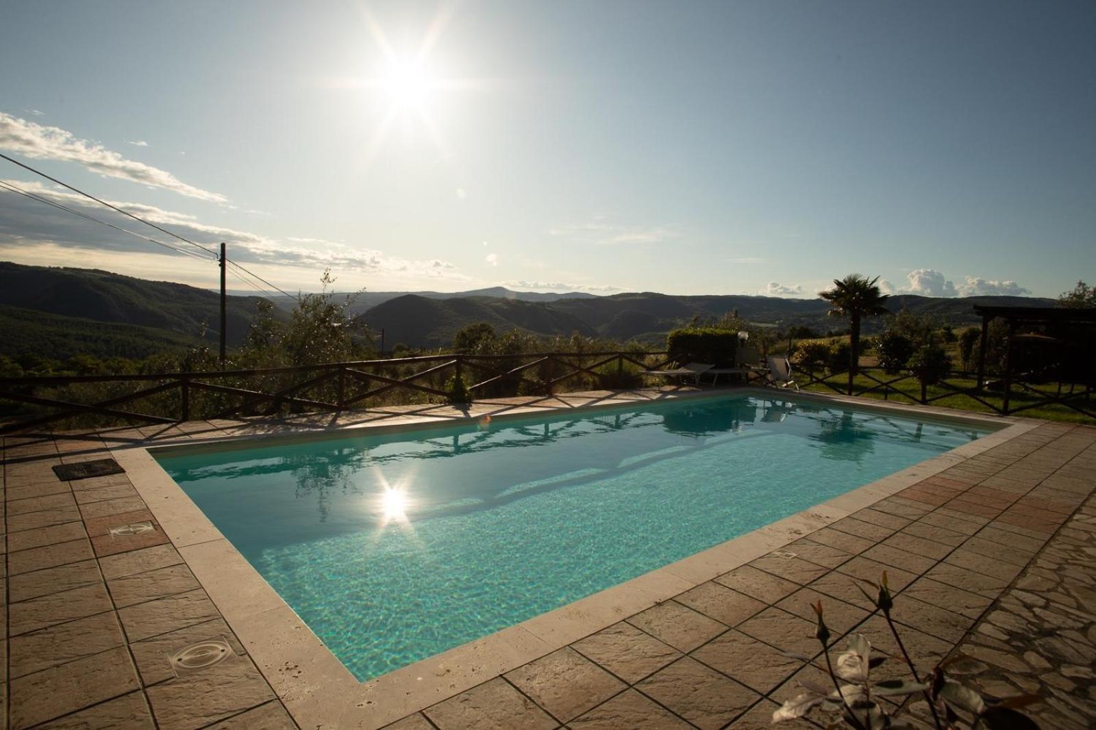 Agriturismo Podere Acqualoreto Экстерьер фото
