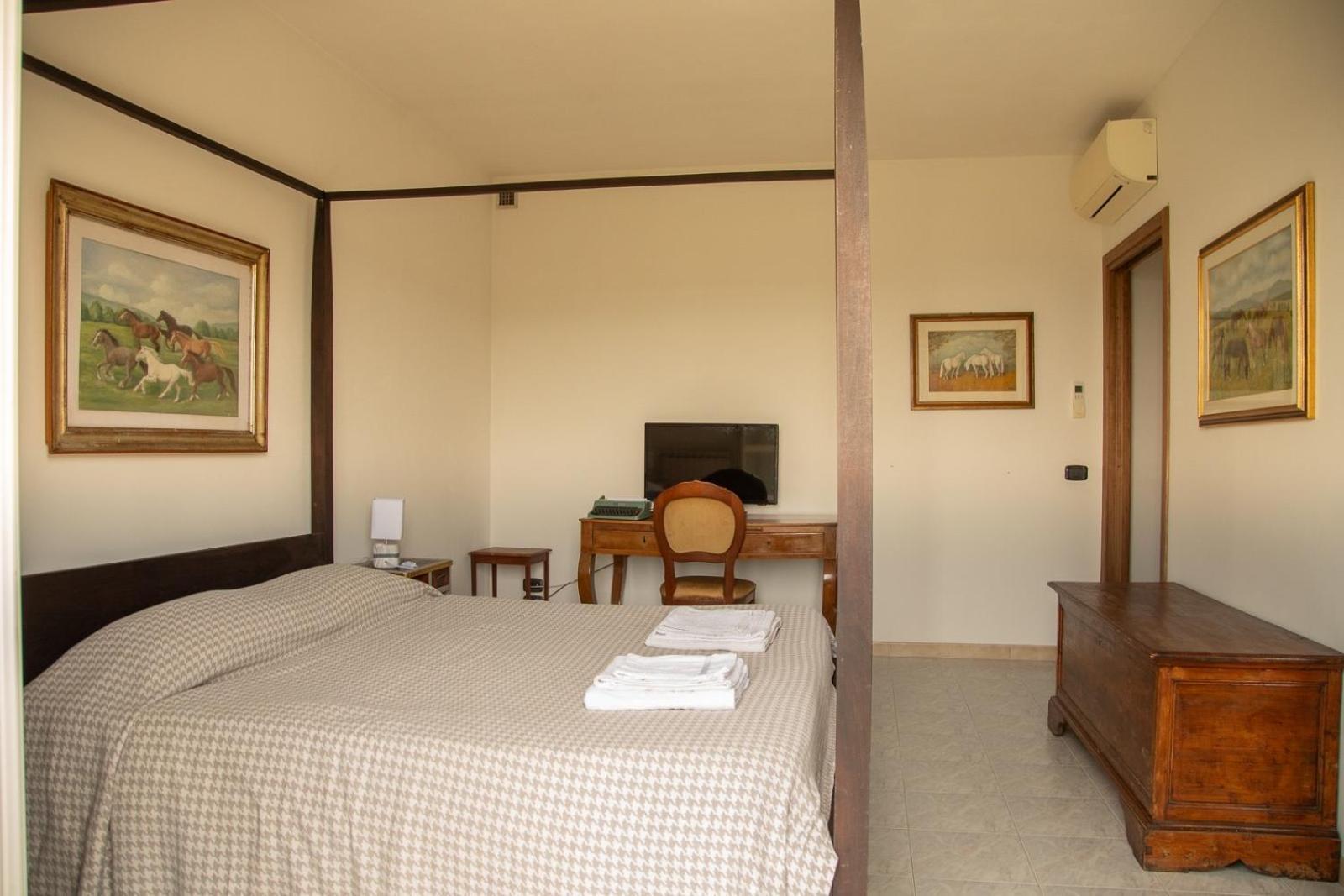 Agriturismo Podere Acqualoreto Экстерьер фото